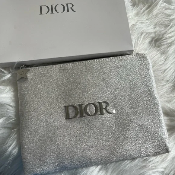 Dior silver pouch with box - Picture 4 of 5
